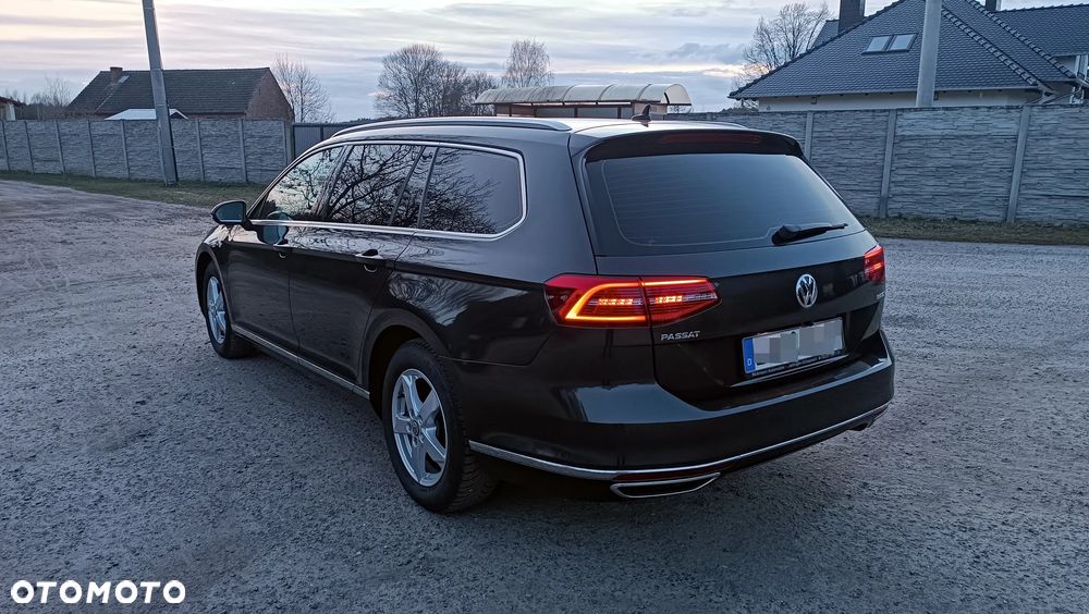 Volkswagen Passat 2.0 TDI SCR DSG Highline - 11