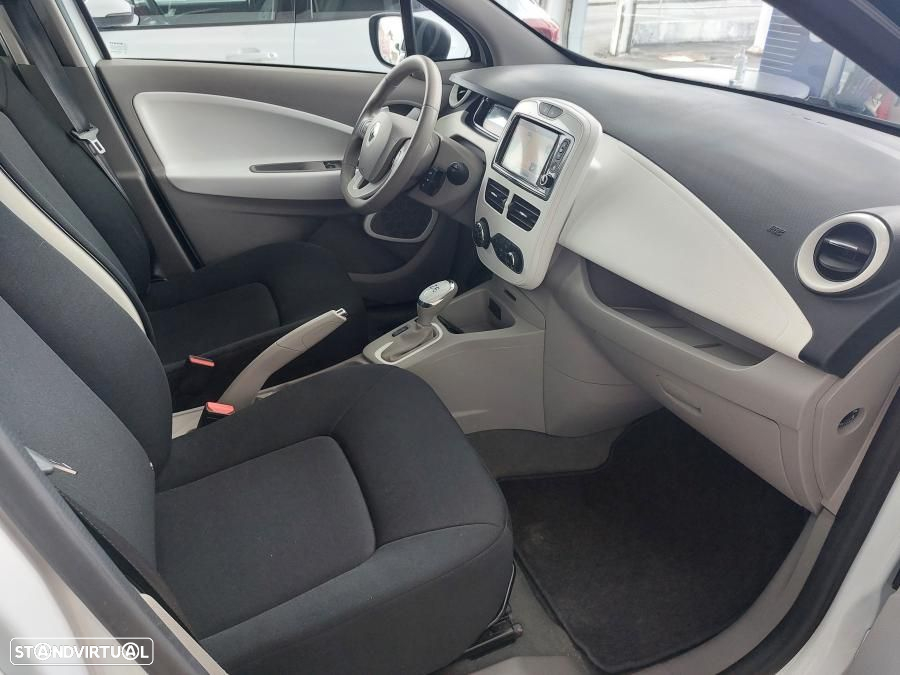 Renault Zoe (c/ Bateria) Life 40 Q90 - 31