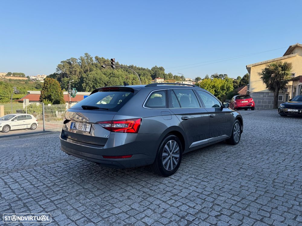 Skoda Superb Break - 4