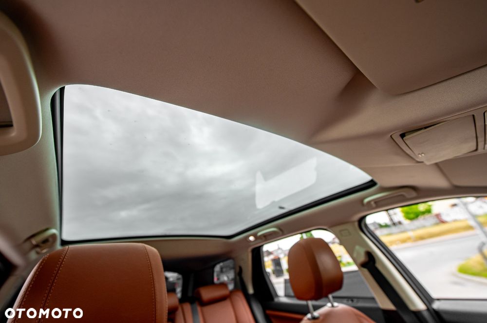 Land Rover Discovery Sport Si4 HSE Luxury - 22