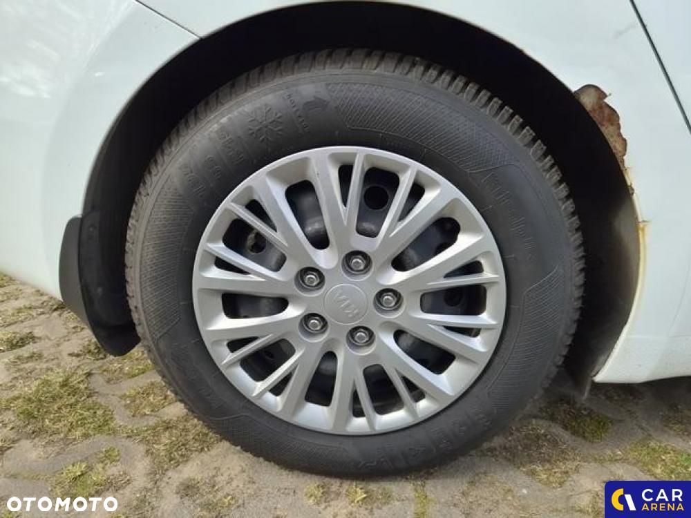 Kia Ceed - 15
