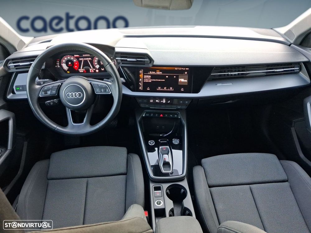 Audi A3 Sportback 30 TFSI Advanced S tronic - 2