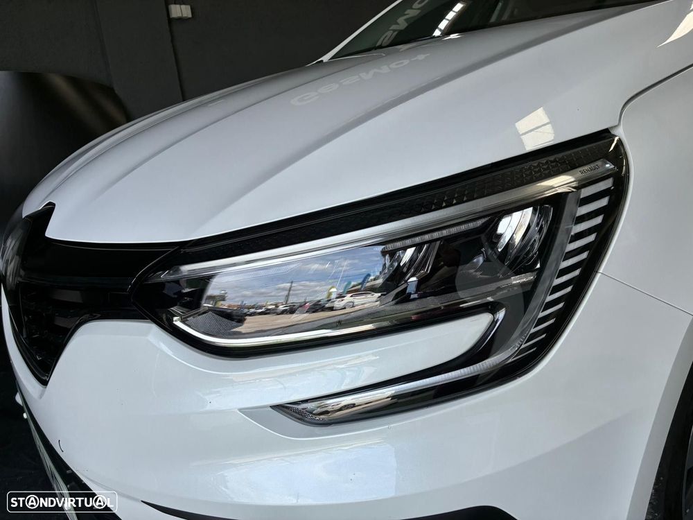 Renault Mégane Sport Tourer - 13