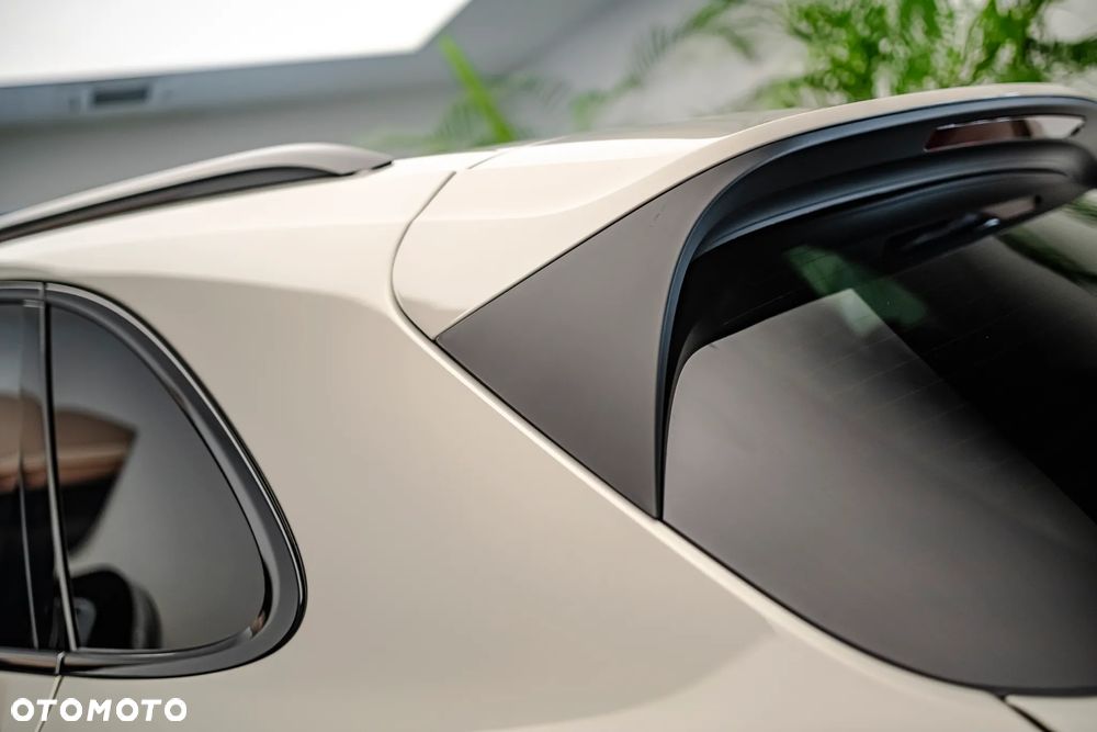 Porsche Cayenne E-Hybrid PHEV Black Edition - 24