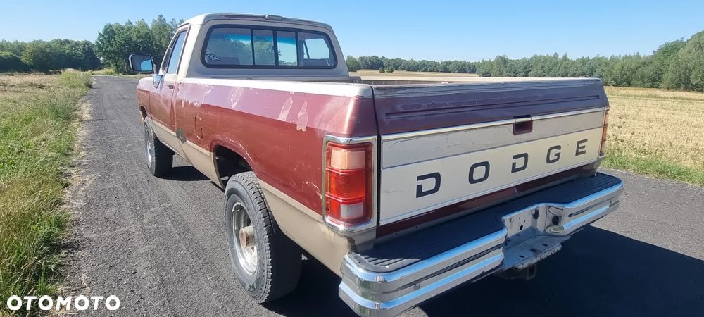 Dodge RAM - 19