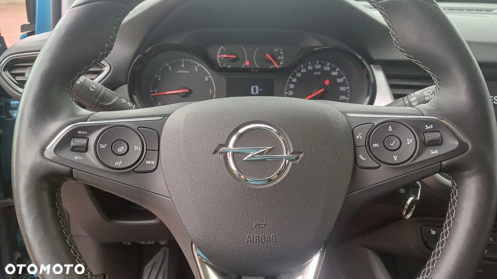 Opel Crossland X 1.2 Action - 9