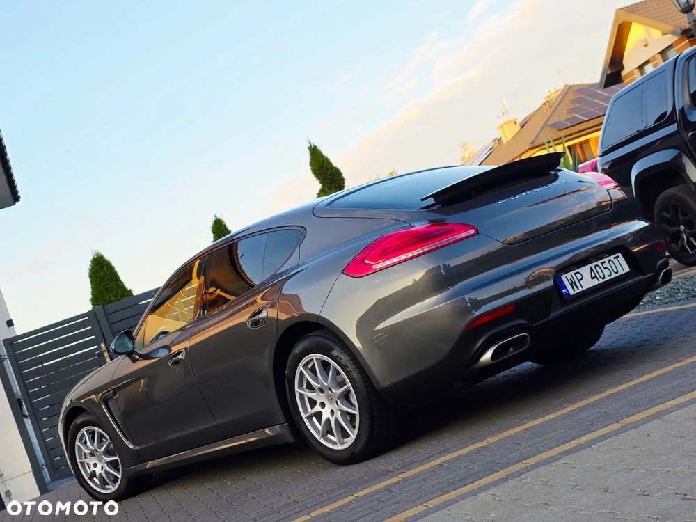 Porsche Panamera Diesel - 17