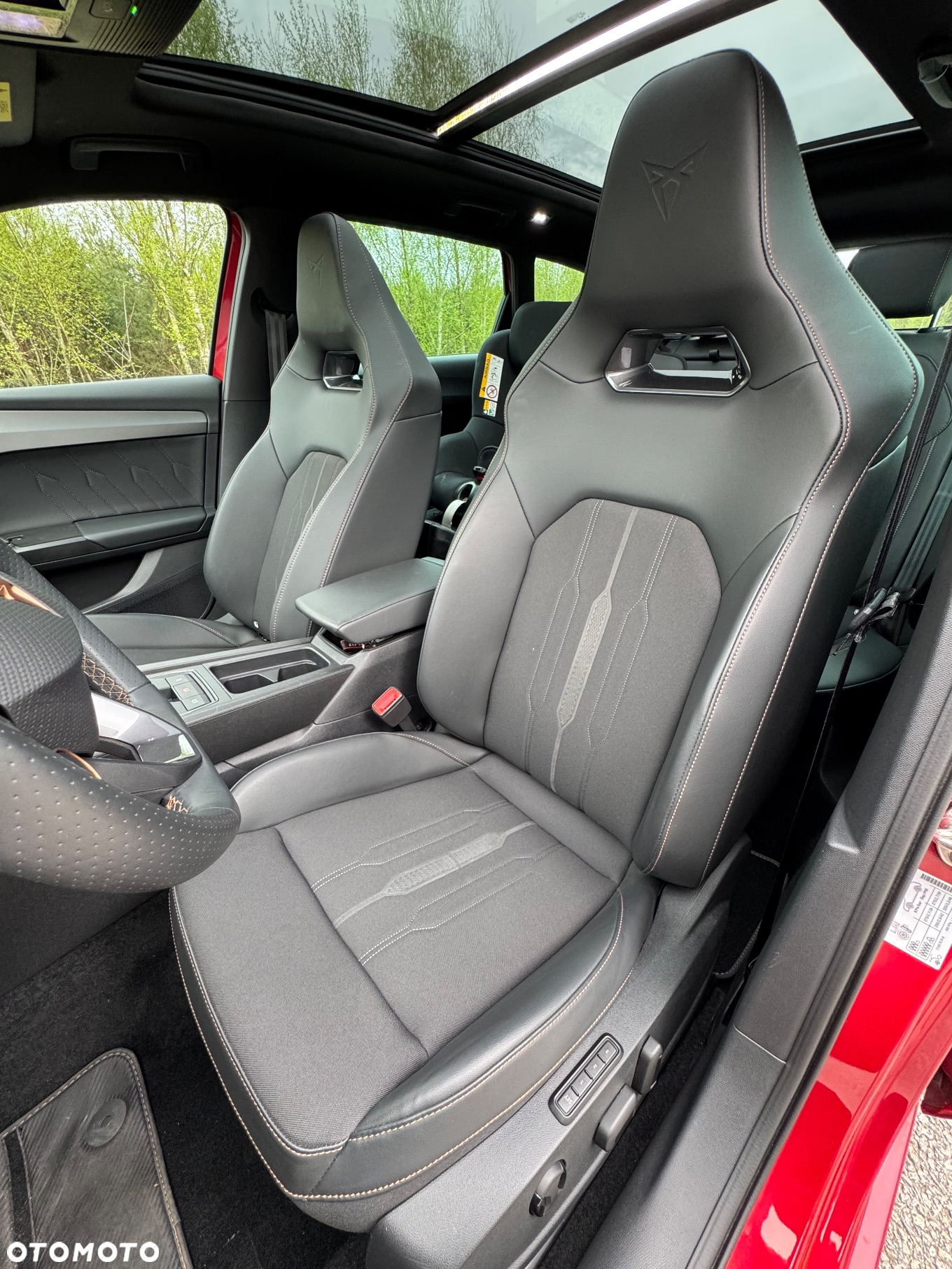 Cupra Leon Sportstourer 2.0 TSI 4Drive DSG VZ - 18