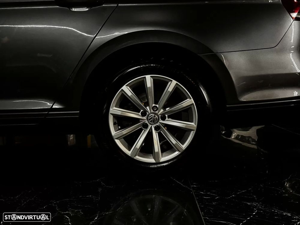 VW Passat Variant 1.6 TDI Confortline DSG - 15