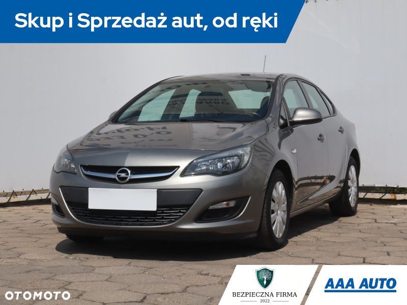 Opel Astra - 3