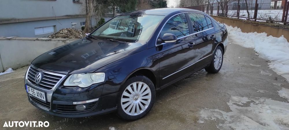Volkswagen Passat - 1