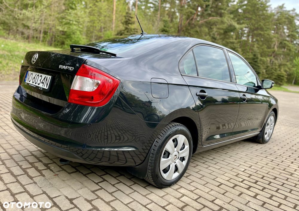 Skoda RAPID 1.2 TSI Ambition - 6