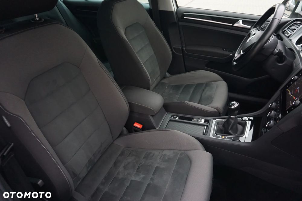 Volkswagen Golf 1.5 TSI ACT OPF BlueMotion Highline - 38