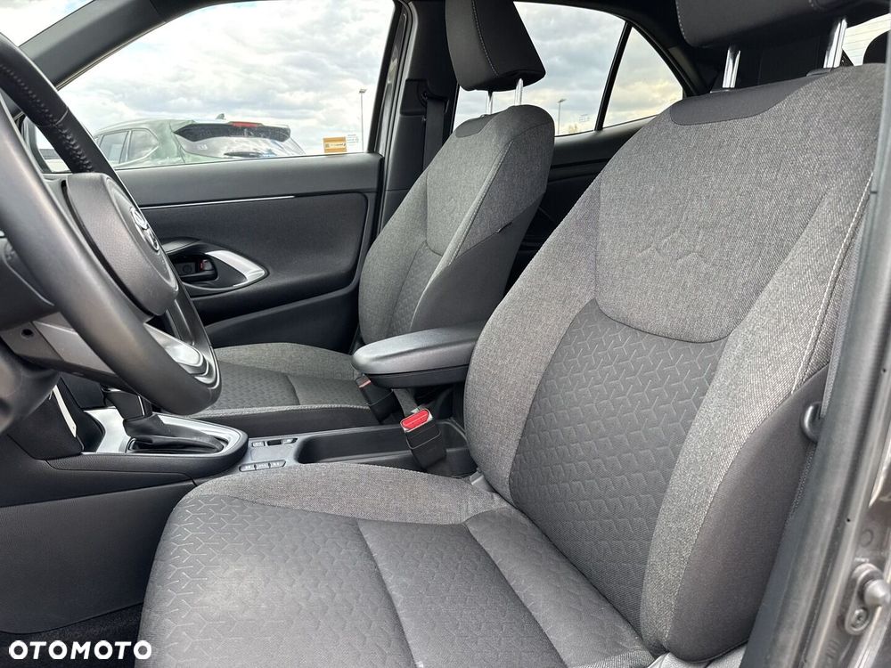 Toyota Yaris Cross Hybrid 1.5 Comfort - 15