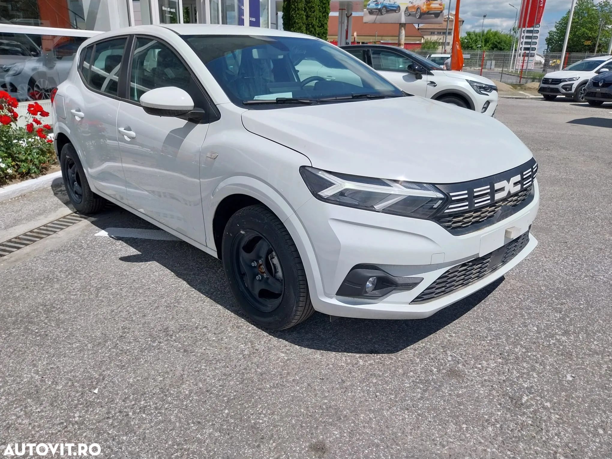 Dacia Sandero TCe 90 MT5 Expression - 1