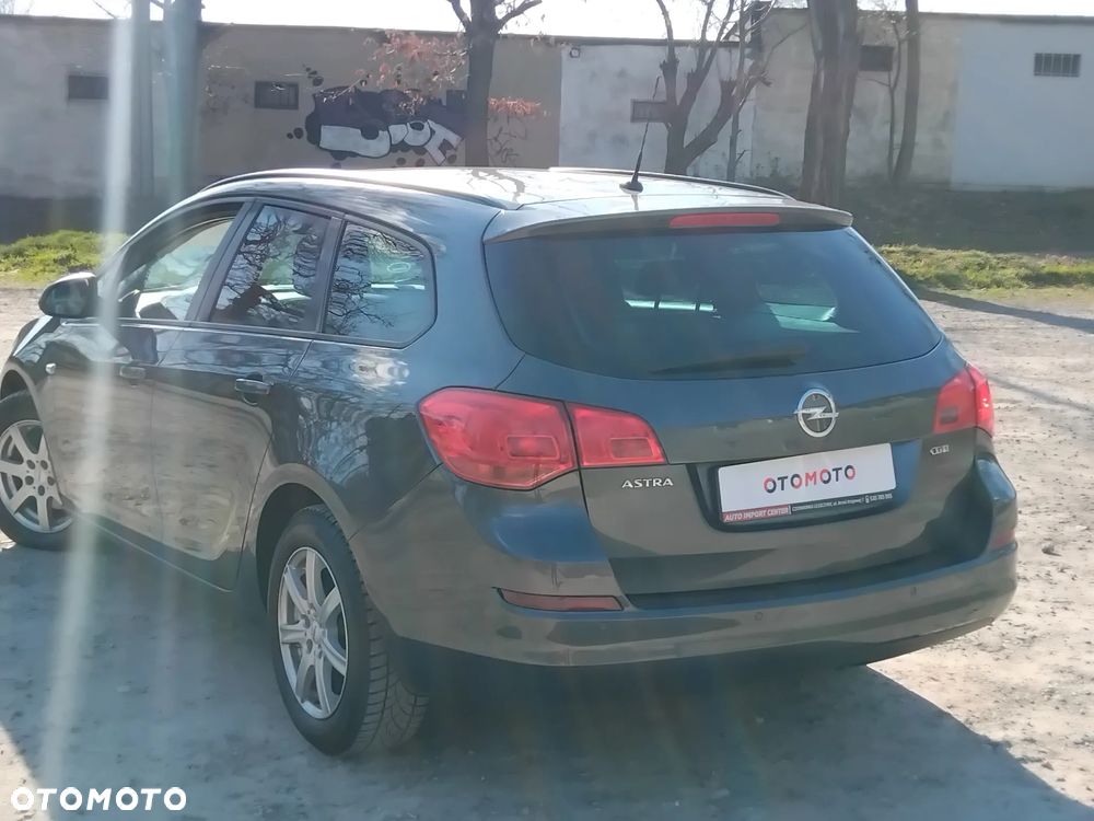 Opel Astra IV 1.7 CDTI Edition 150 - 29