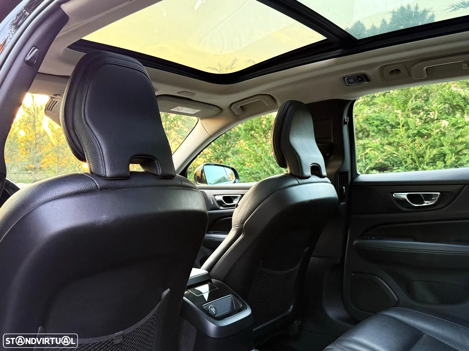 Volvo V60 2.0 T8 AWD TE Inscription Expression - 24