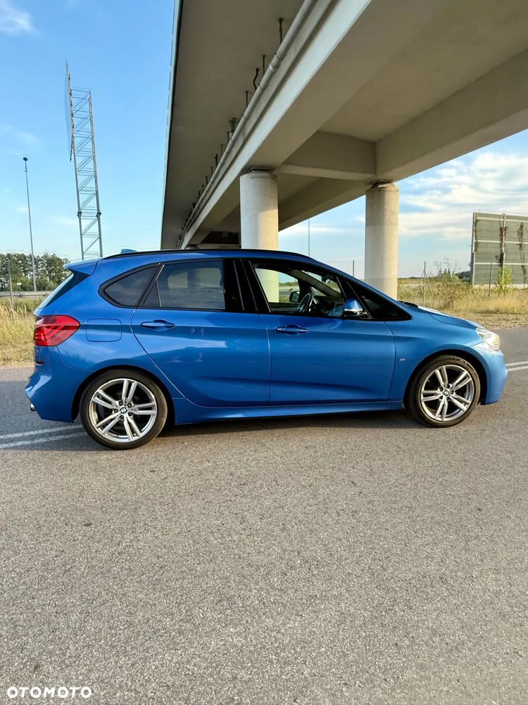BMW Seria 2 220d Active Tourer M Sport - 10