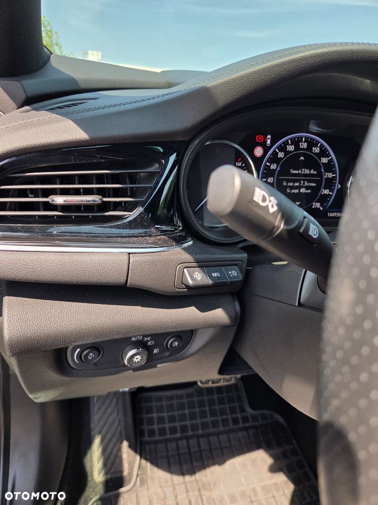 Opel Insignia 2.0 CDTI 4x4 Exclusive S&S - 18