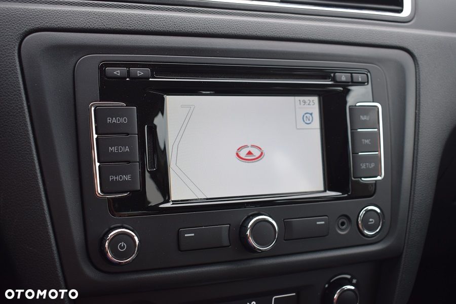 Skoda RAPID Spb 1.6 TDI DPF Ambition - 13
