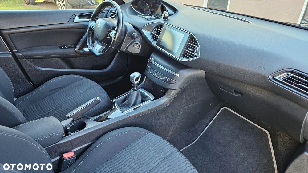 Peugeot 308 1.6 BlueHDi Active S&S - 21