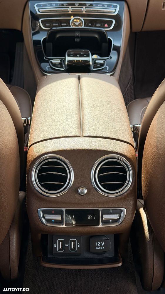 Mercedes-Benz E 220 d 4MATIC Aut. - 20