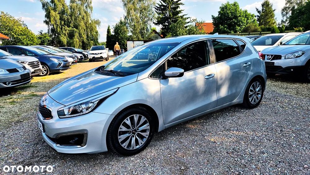 Kia Ceed 1.6 GDI XL - 26