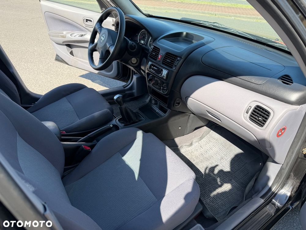 Nissan Almera 1.5 Acenta - 14