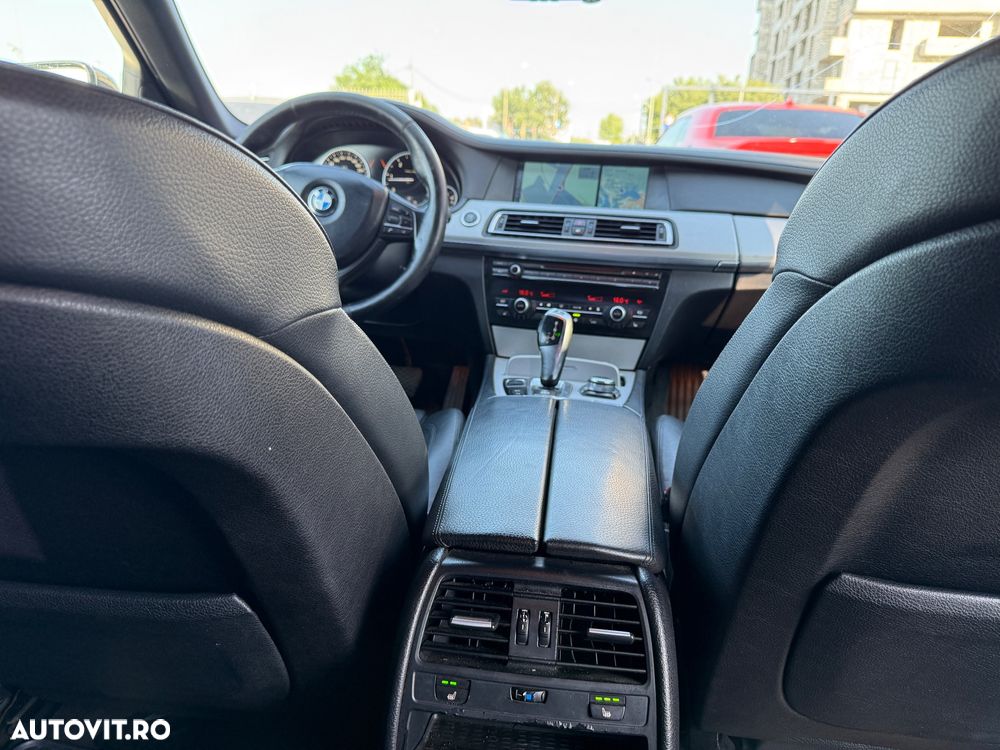 BMW Seria 7 740d xDrive Edition Exclusive - 25