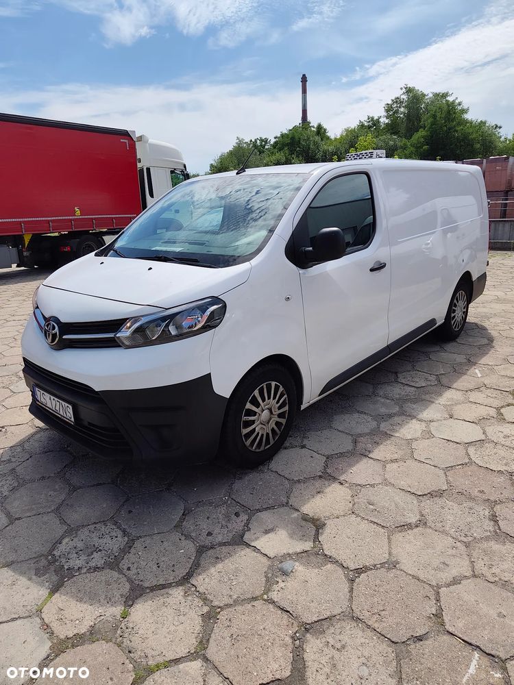 Toyota Proace - 1