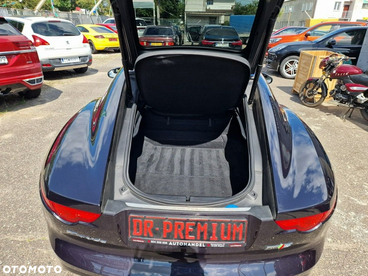 Jaguar F-Type S AWD - 33
