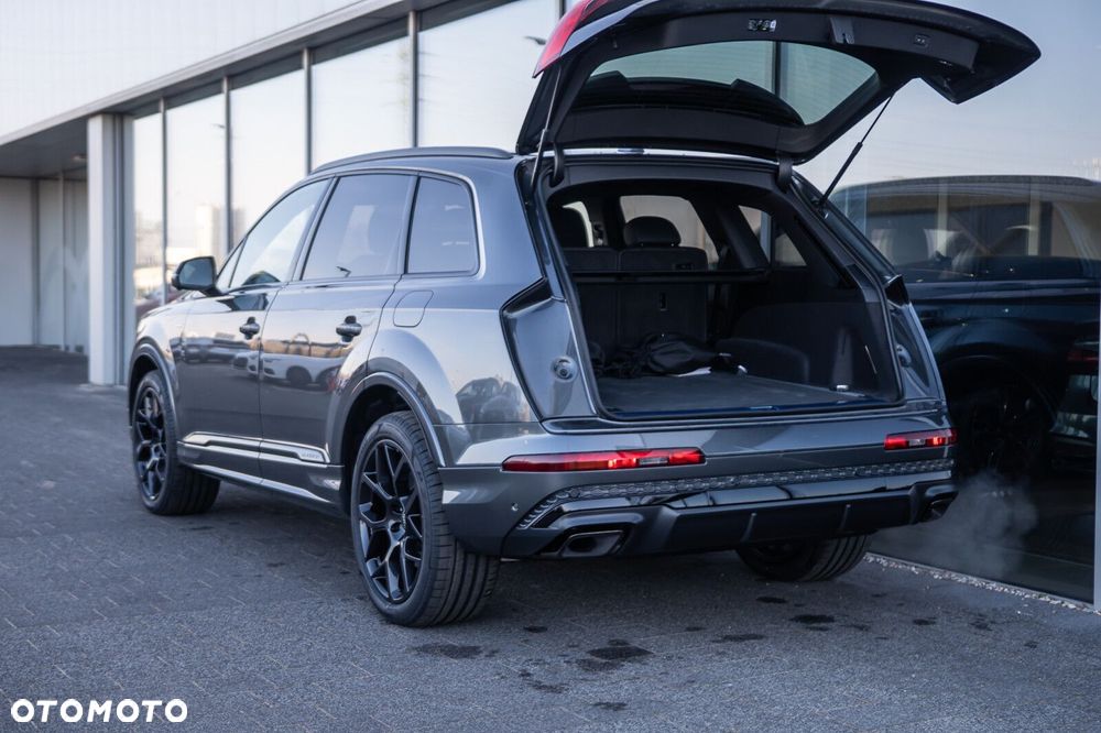 Audi Q7 - 8