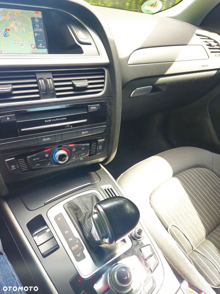Audi A4 Limousine - 17