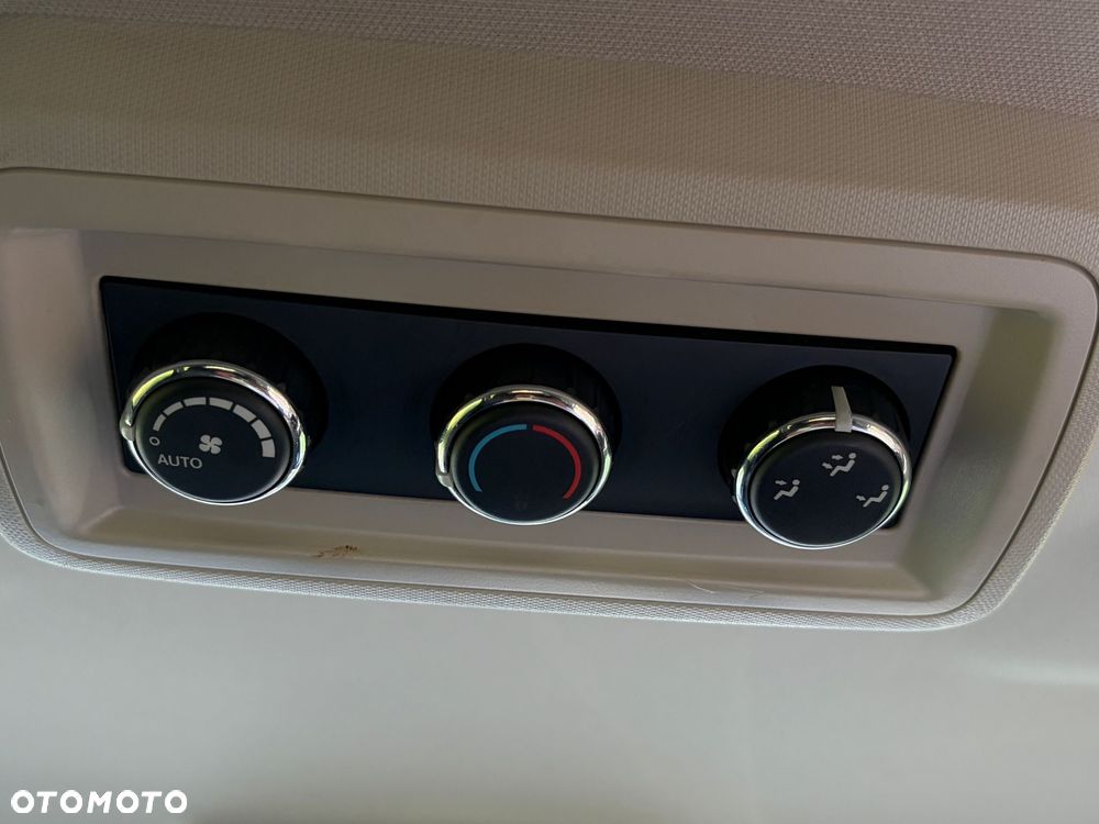 Fiat Freemont 2.0 Multijet 16V DPF Automatik Allrad Urban - 11