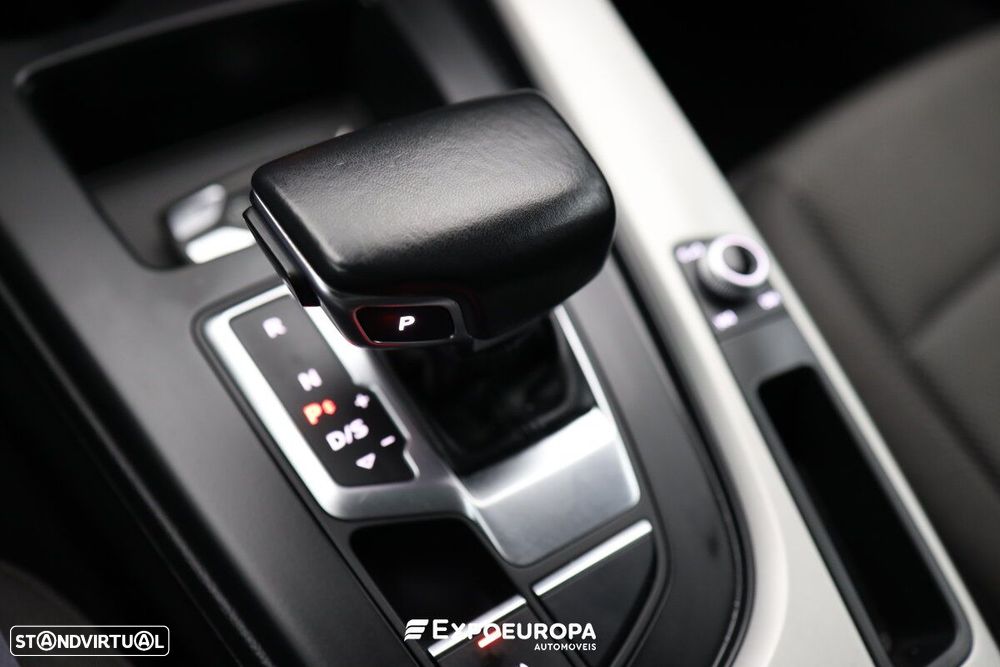 Audi A4 Avant 35 TDI Advanced S tronic - 25