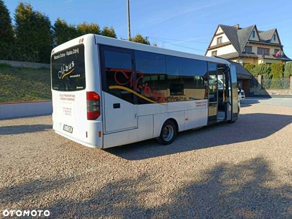 Mercedes-Benz - 5