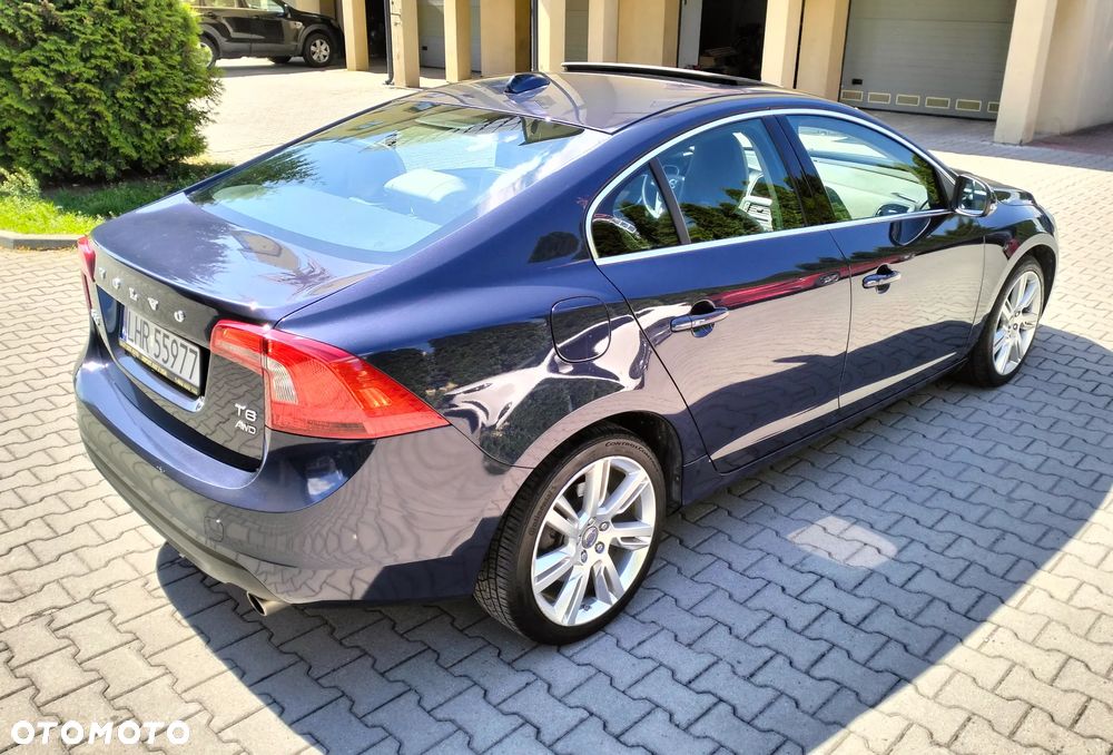 Volvo S60 T6 AWD Geartronic Kinetic - 3