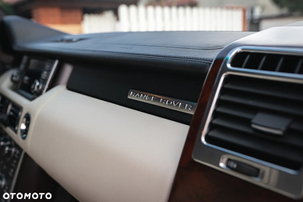 Land Rover Range Rover 4.4TD V8 Vogue - 9