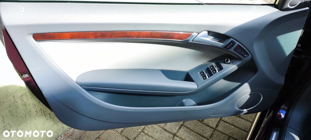 Audi A5 Cabrio - 24