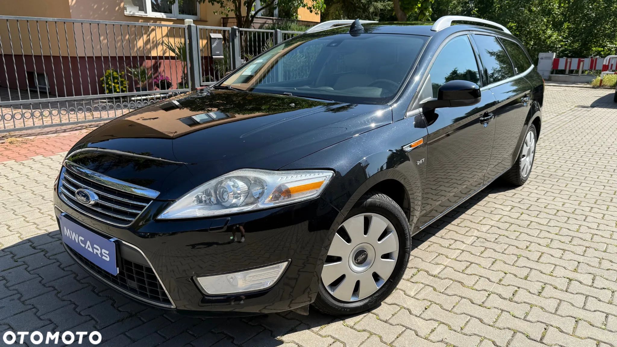 Ford Mondeo Turnier 2.5 Titanium - 1