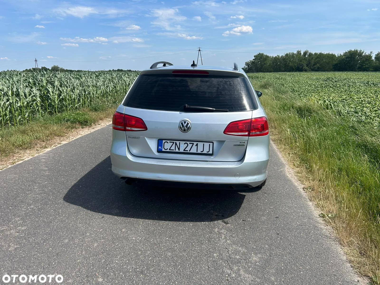 Volkswagen Passat - 8