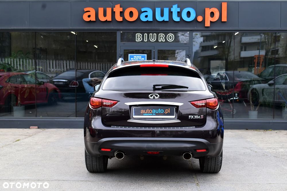 Infiniti FX FX30d S Premium - 24