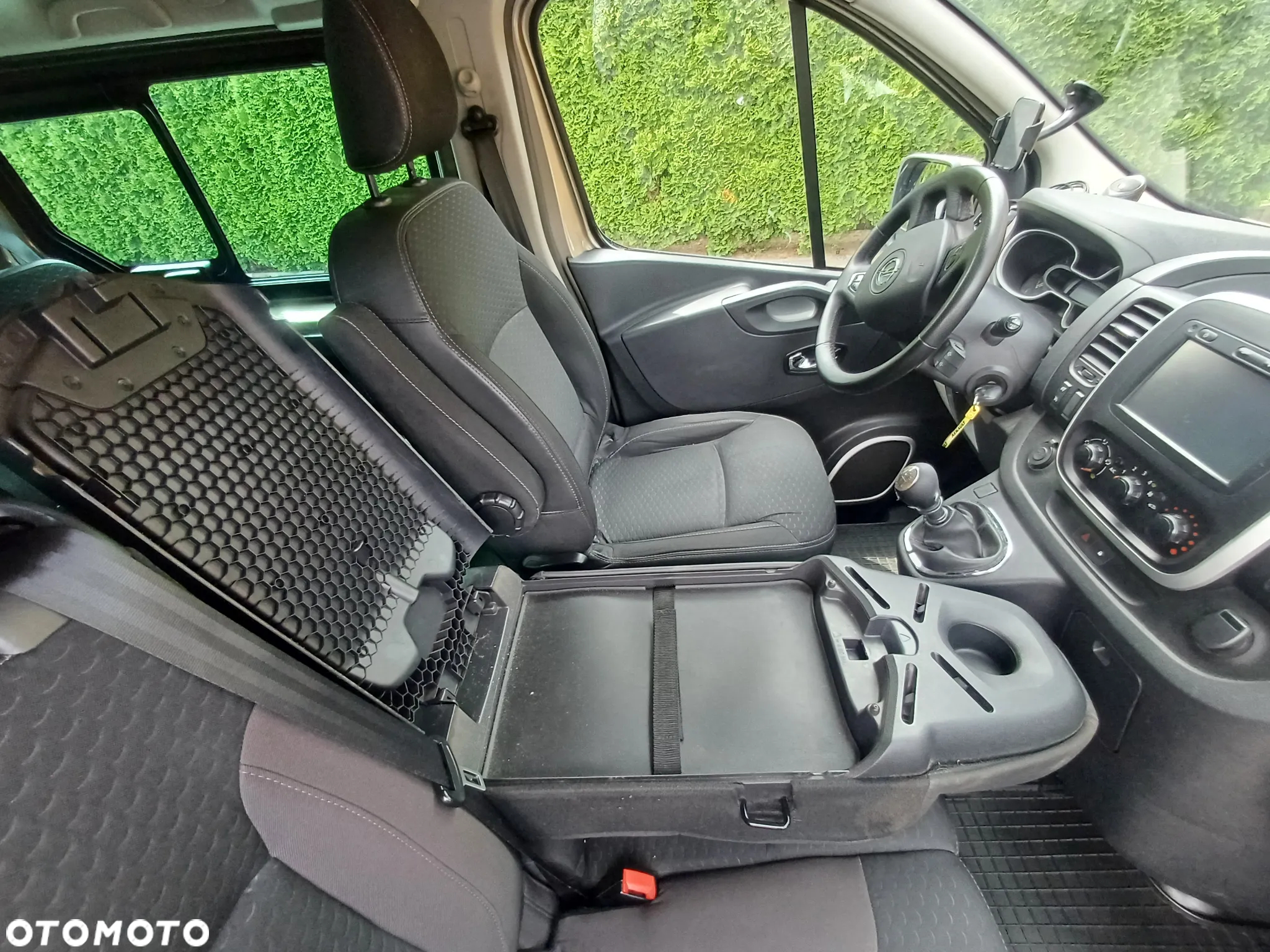 Opel Vivaro - 23