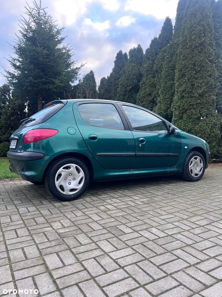 Peugeot 206 1.1 XR - 5