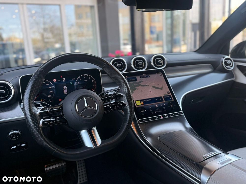Mercedes-Benz GLC 200 mHEV 4-Matic AMG Line - 11