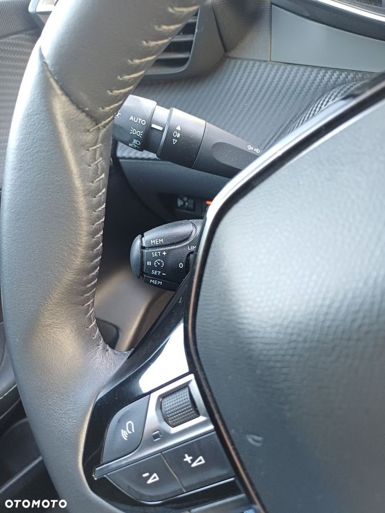 Peugeot 208 e-208 Allure Pack - 27