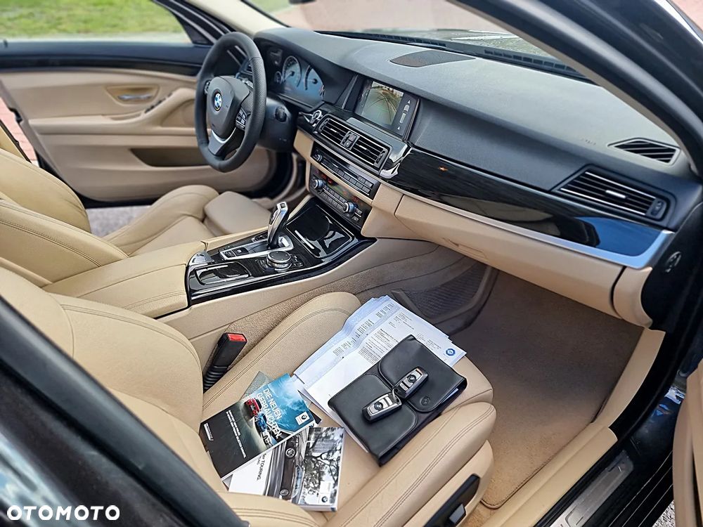 BMW Seria 5 520d Luxury Line sport - 20