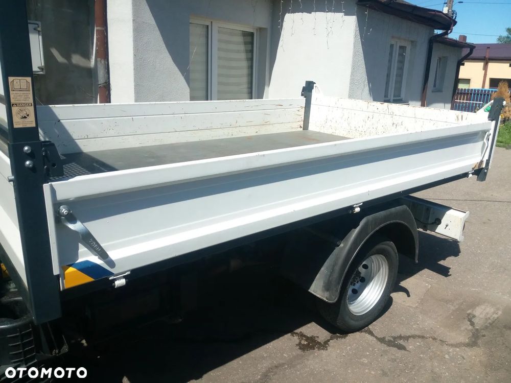 Nissan NT400 Cabstar - 6