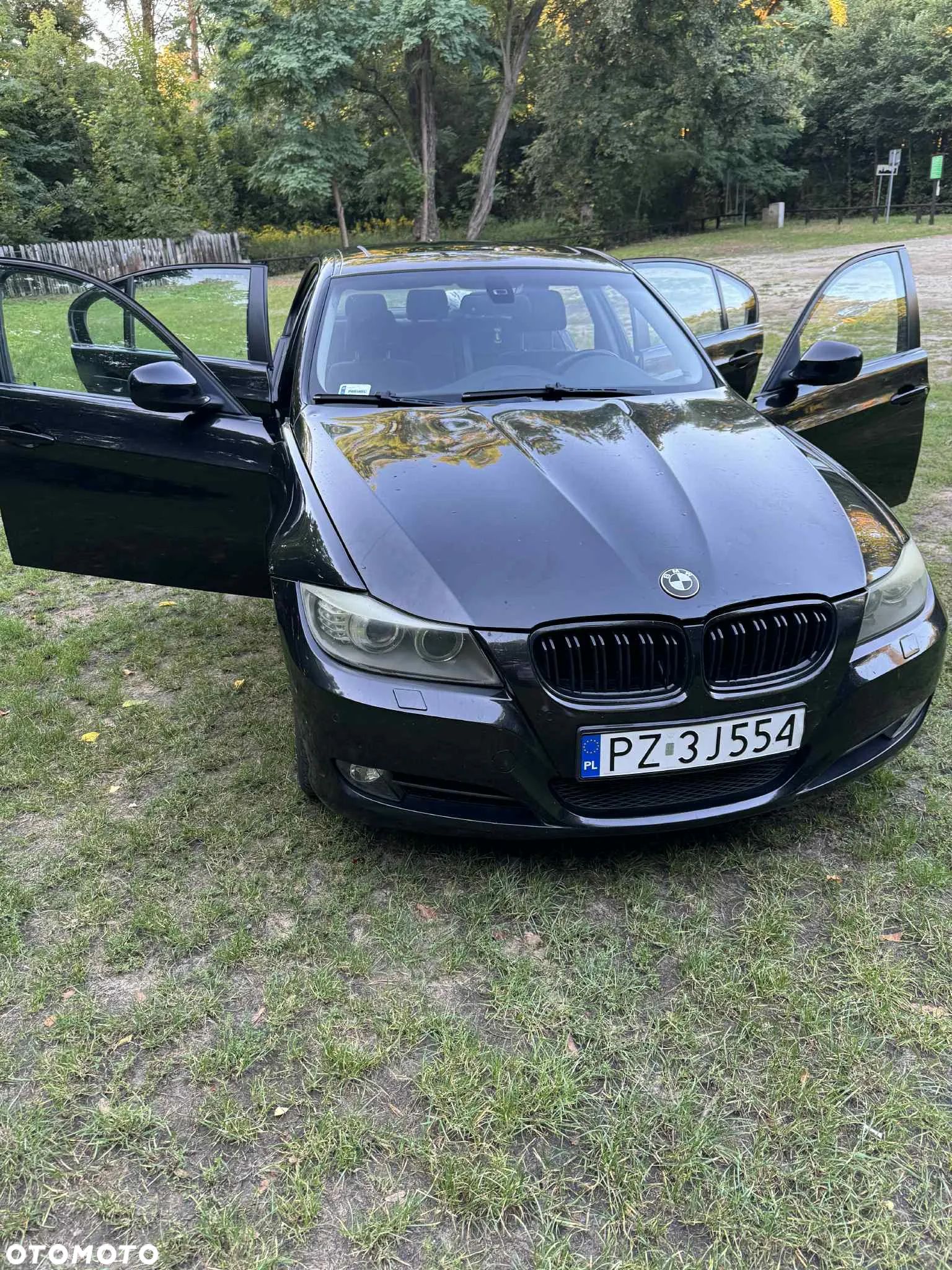 BMW Seria 3 320i - 1