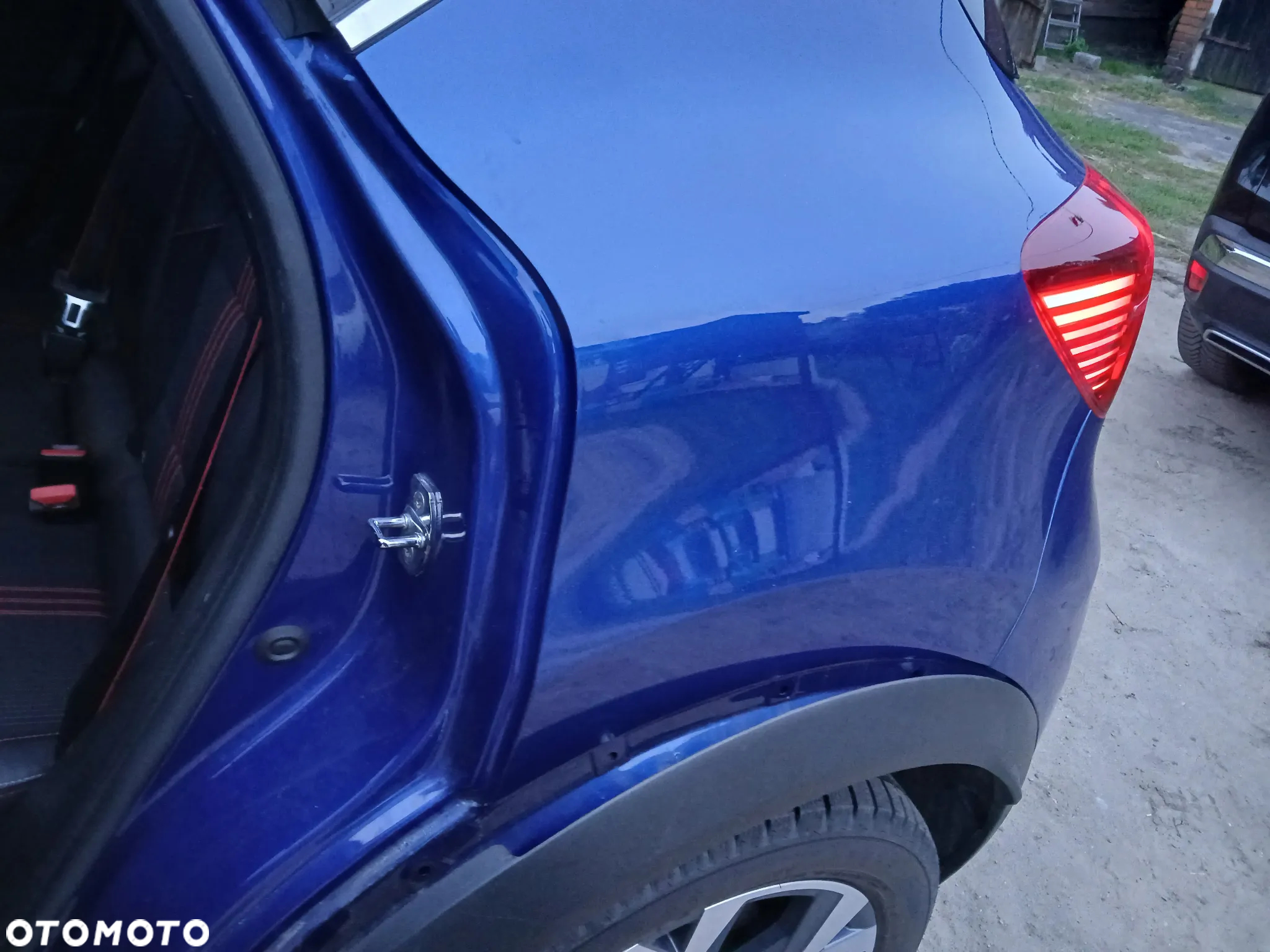 Renault Captur 1.6 E-TECH Full Hybrid 145 Intens - 6